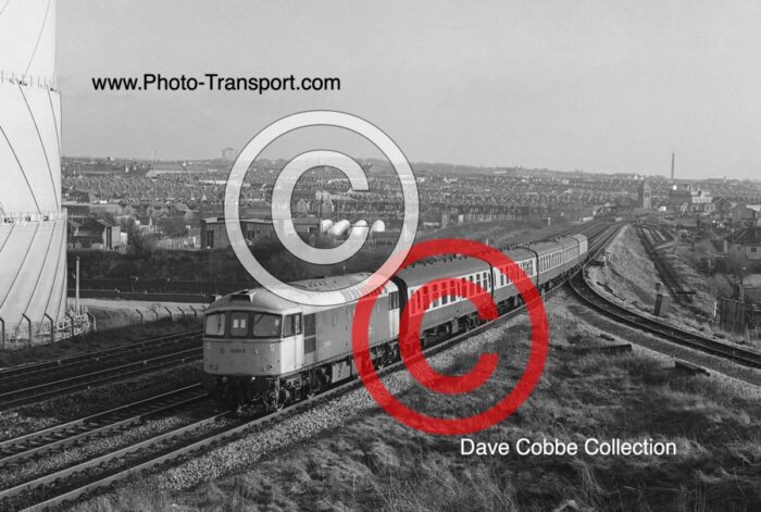 CLASS 33 No.33012