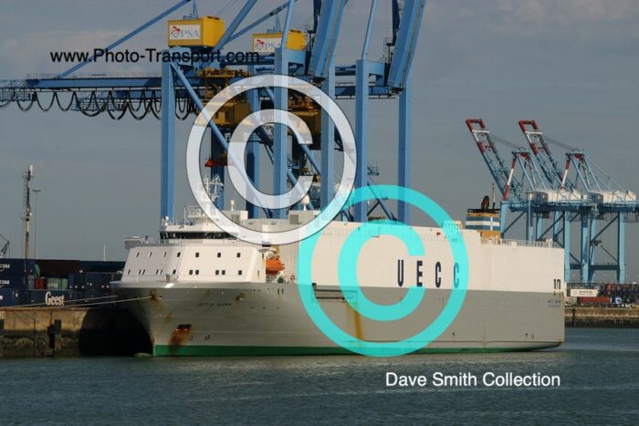 AUTO BANK   -  Vehicle Carrier