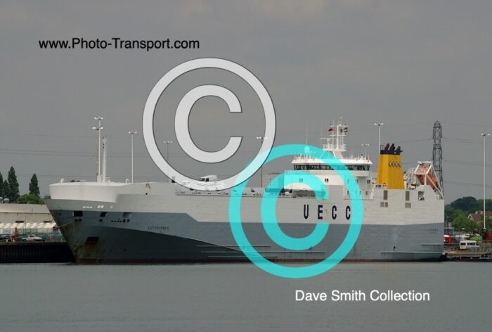 AUTORUNNER - Vehicle Carrier