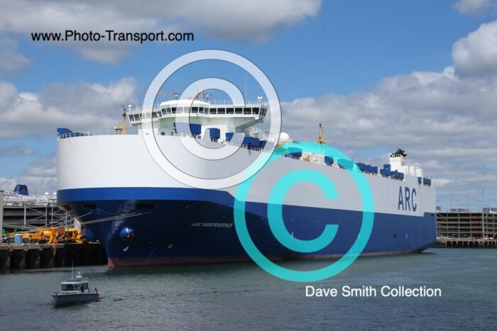 ARC INDEPENDENCE - Vehicle Carrier