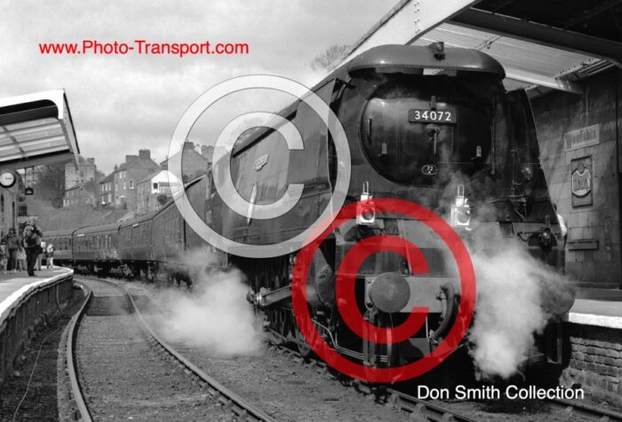Unrebuilt Battle of Britain 4-6-2  No.34072 257 SQUADRON