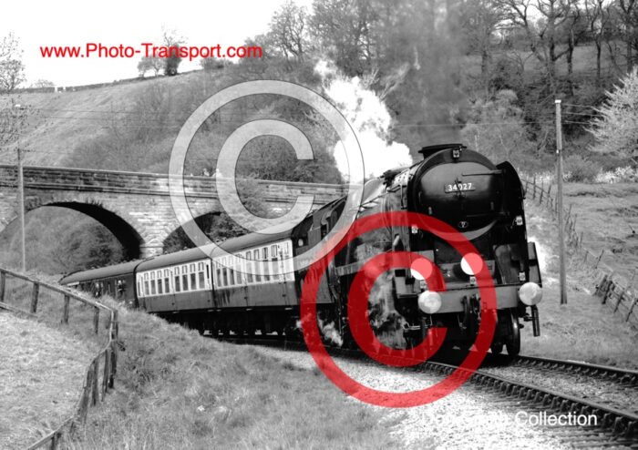 Rebuilt West Country 4-6-2 No.34027 Taw Valley