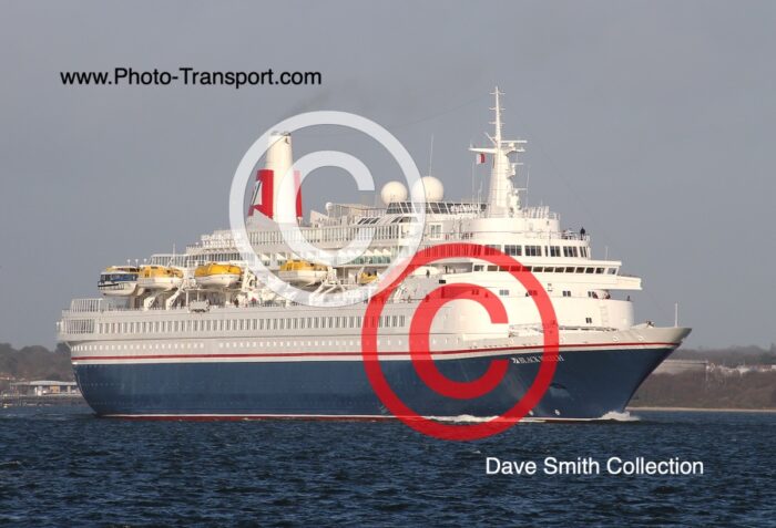 BLACK WATCH  - Pass Cruise - Fred Olsen