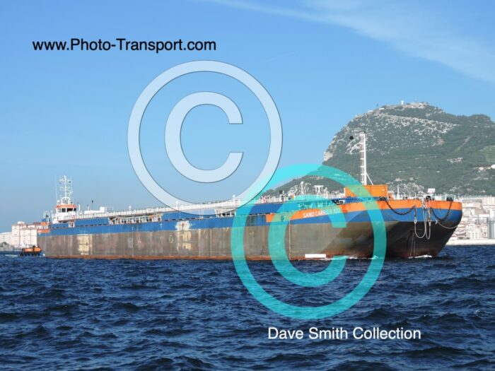 SAND CARRIER 102 - Hopper Barge