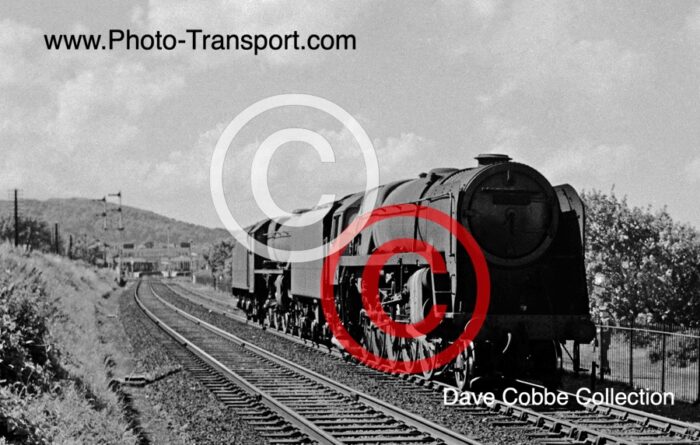 BR Standard 9F 2-10-0 No.92009 and LMS Stanier “Black 5” No.44681