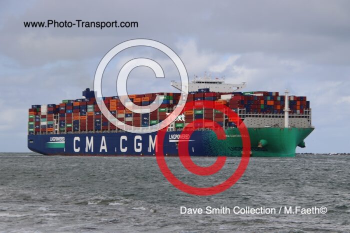 CMA CGM RIVOLI  -  Container