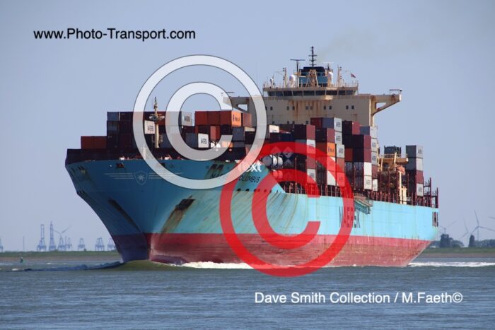 MAERSK COLUMBUS   - Container