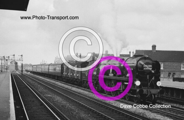 Battle of Britain rebuilt  4-6-2 No.34088 213 Squadron
