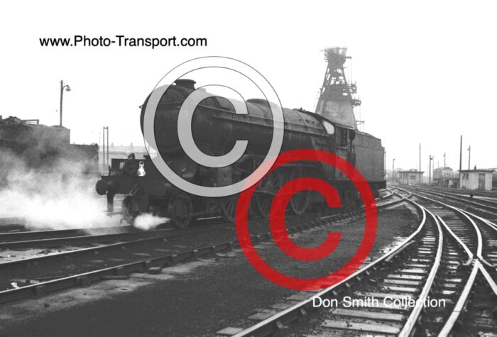BR/LNER “V2 “Class  6MT 2-6-2 No.60810 at Heaton MPD