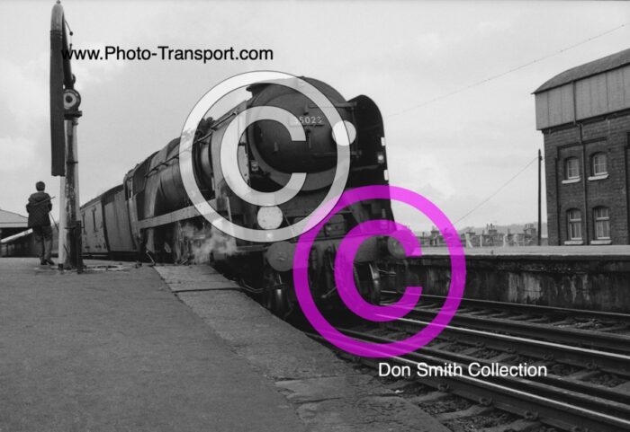 Merchant Navy (Rebuilt) 4-6-2 No 35023 Holland-Afrika Line