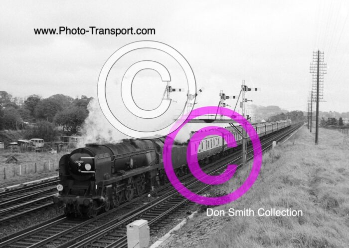 Merchant Navy (Rebuilt) 4-6-2 No.35030 Elder Dempster Lines