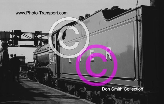 LNER Gresley “K4” 2-6-0 No.3442 The Great Marquess