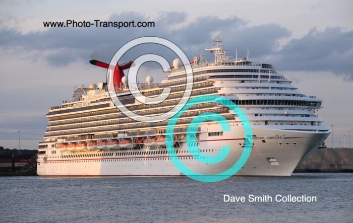 CARNIVAL BREEZE - Pass Cruise