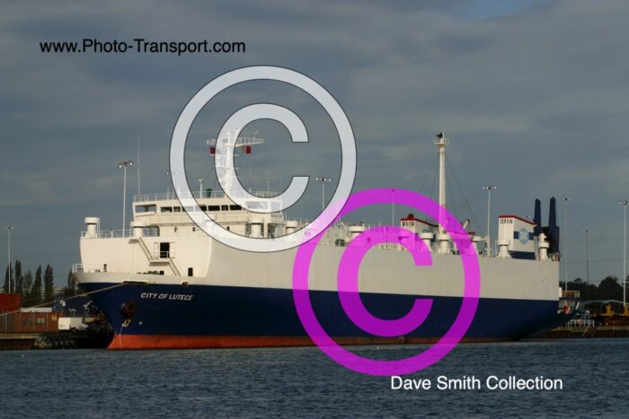 CITY OF LUTECE  - Vehicle Carrier