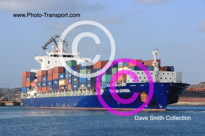 CMA CGM LAVENDER  - Container