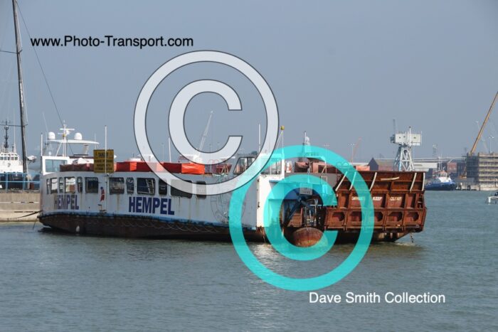 COWES FLOATING BRIDGE - Pass Ferry