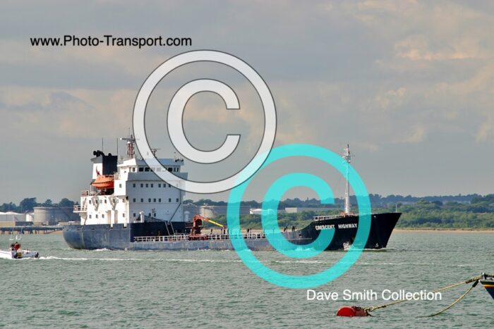 CRESCENT HIGHWAY - Oil Products Tanker