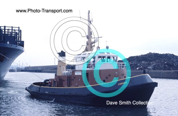 CANADA  - Alexander Towing - Tug
