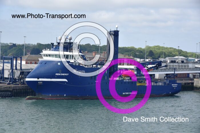 REM ENERGY - Work Repair Vessel 