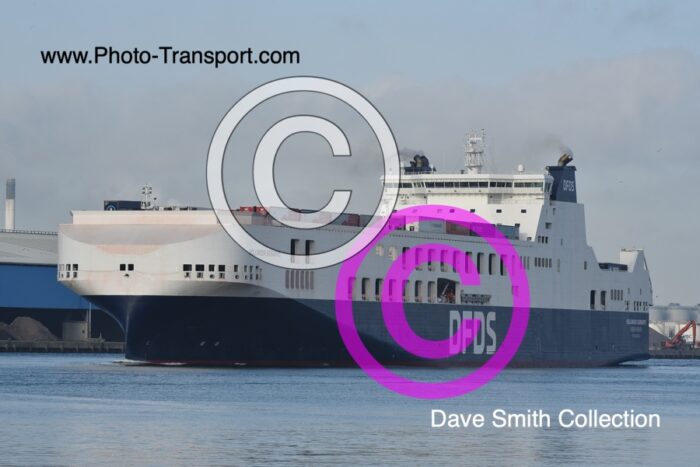 HOLLANDIA SEAWAYS - Ro Ro Cargo
