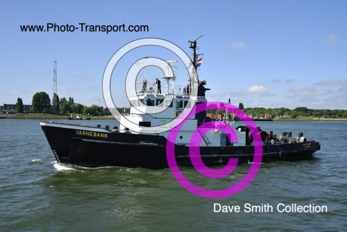 VARNEBANK - Tug
