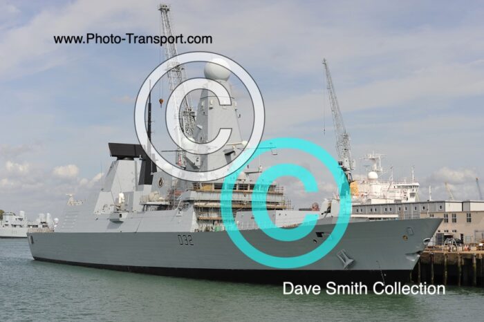 HMS DARING  D32 - Guided Missile Destroyer - Type 45