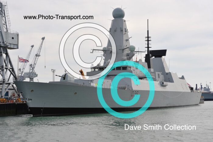 HMS DEFENDER  D36 - Guided Missile Destroyer - Type 45