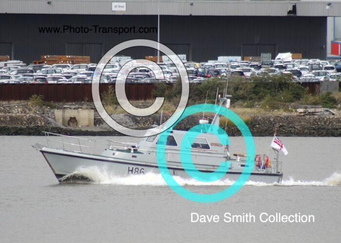 HMS GLEANER  H86 - Survey Motor Launch