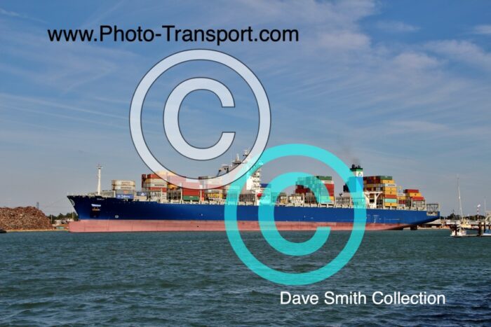 DALI - Containership - 95128/2015/Marshall Islands/ IMO 9697428 - Upper Turning Ground Southampton - 29.9.2015