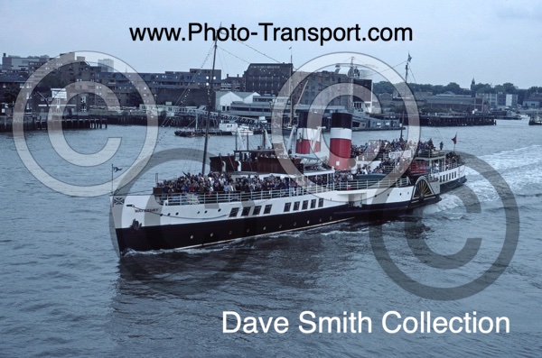 P.S.Waverley - Preserved Paddle Steamer - Passenger Ship - Underway Arriving Lower Pool of London - 1984 - IMO 5386954