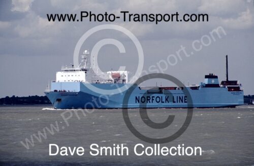 Maersk Importer Ro-Ro cargo vessel